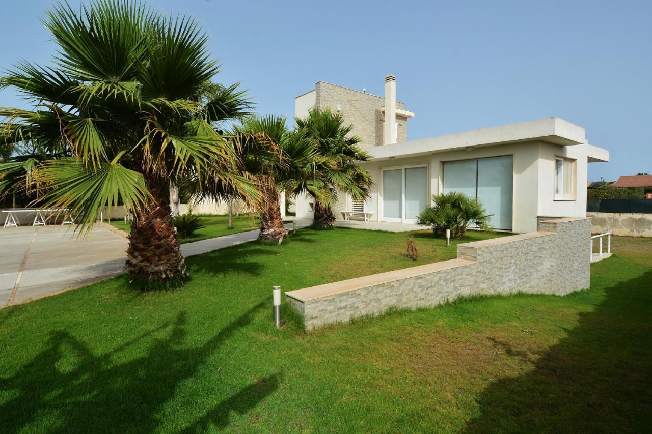 Villa Del Gelsomino Пунта-Секка Екстер'єр фото